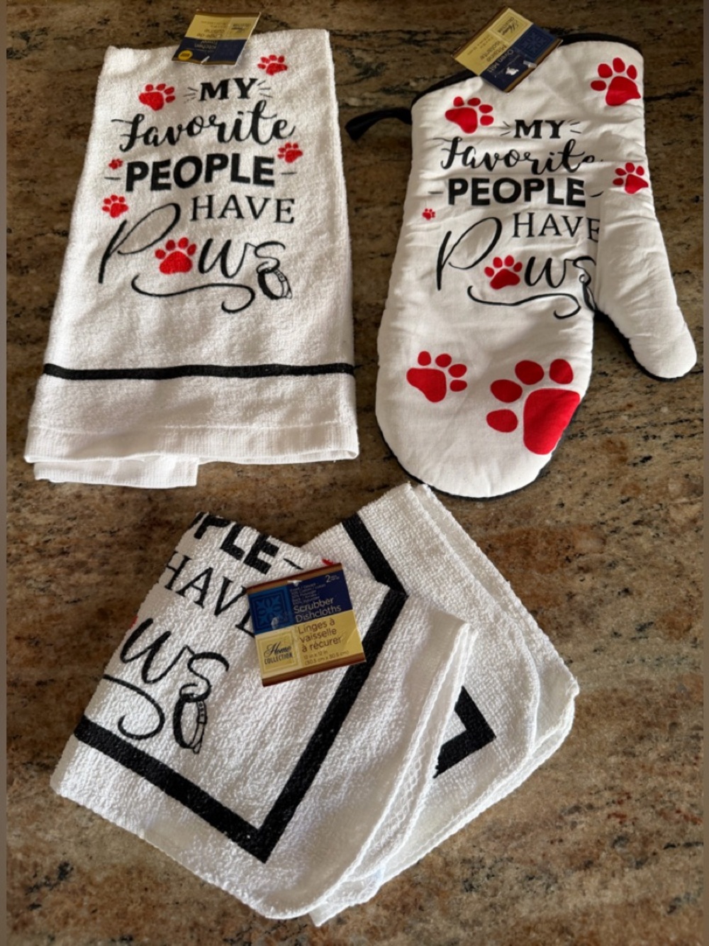 “Home Collection” Kitchen Towel, Oven Mitt & 2 Scrubber Dishcloths bundle of 4.